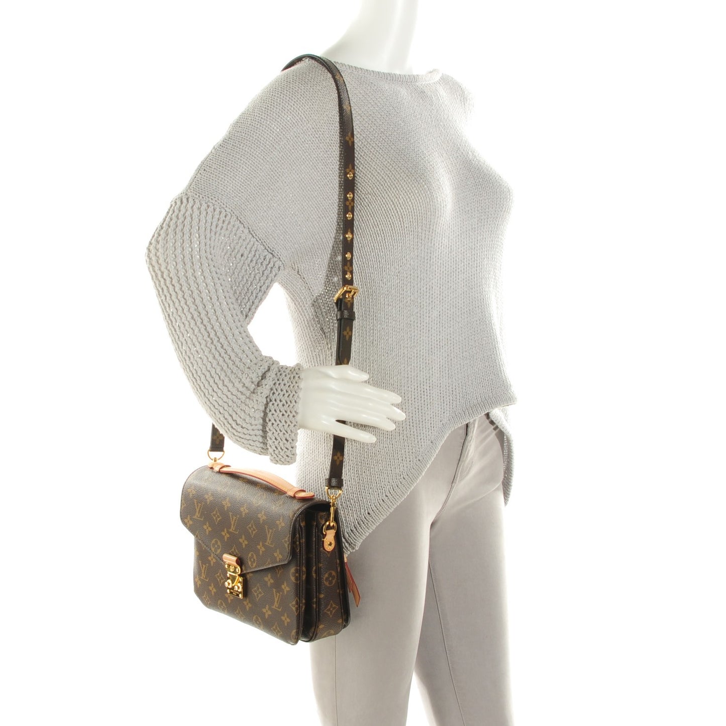 Monogram Pochette Metis