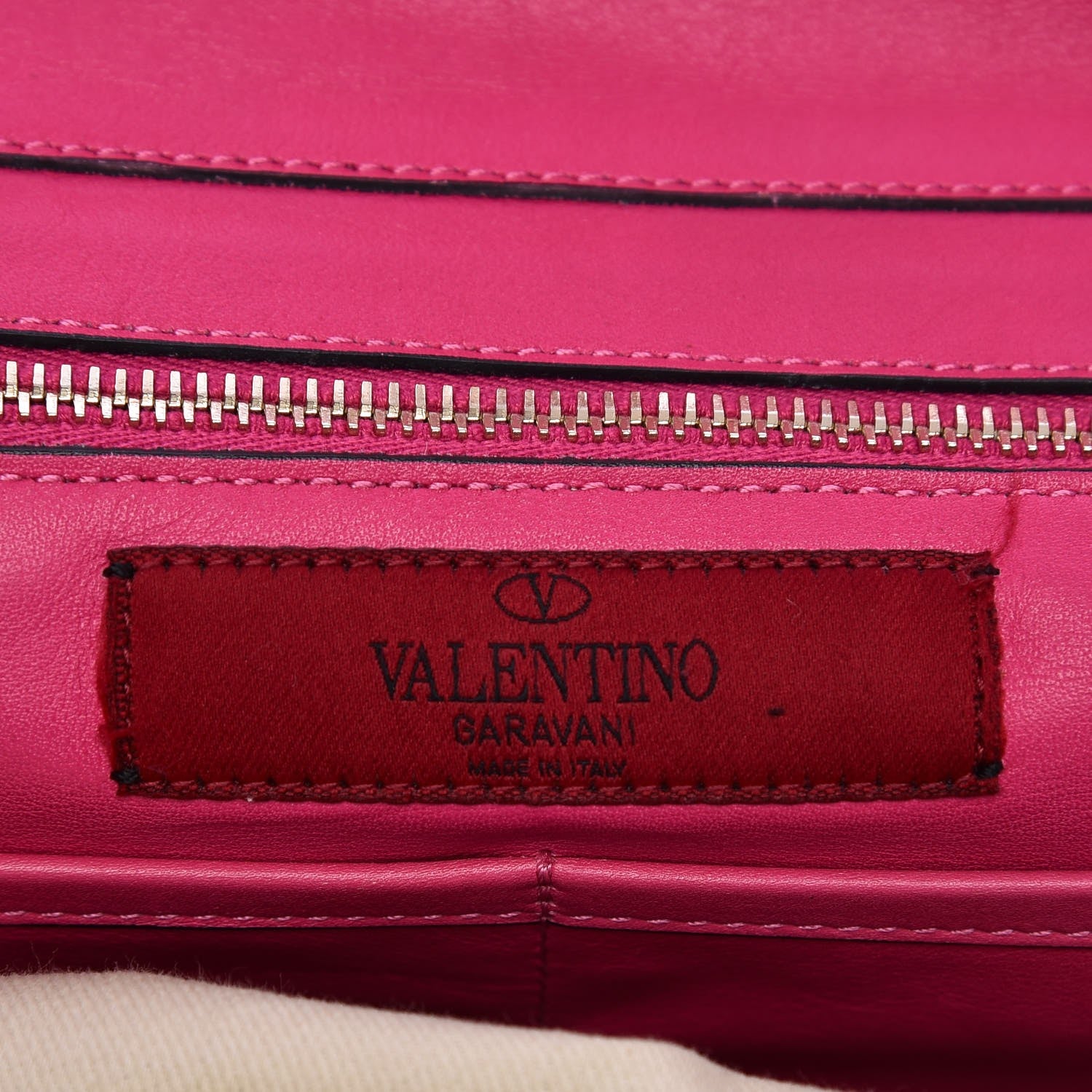 Valentino Garavani Vitello Medium Rockstud Tote Pop Fuxia 6 of 19