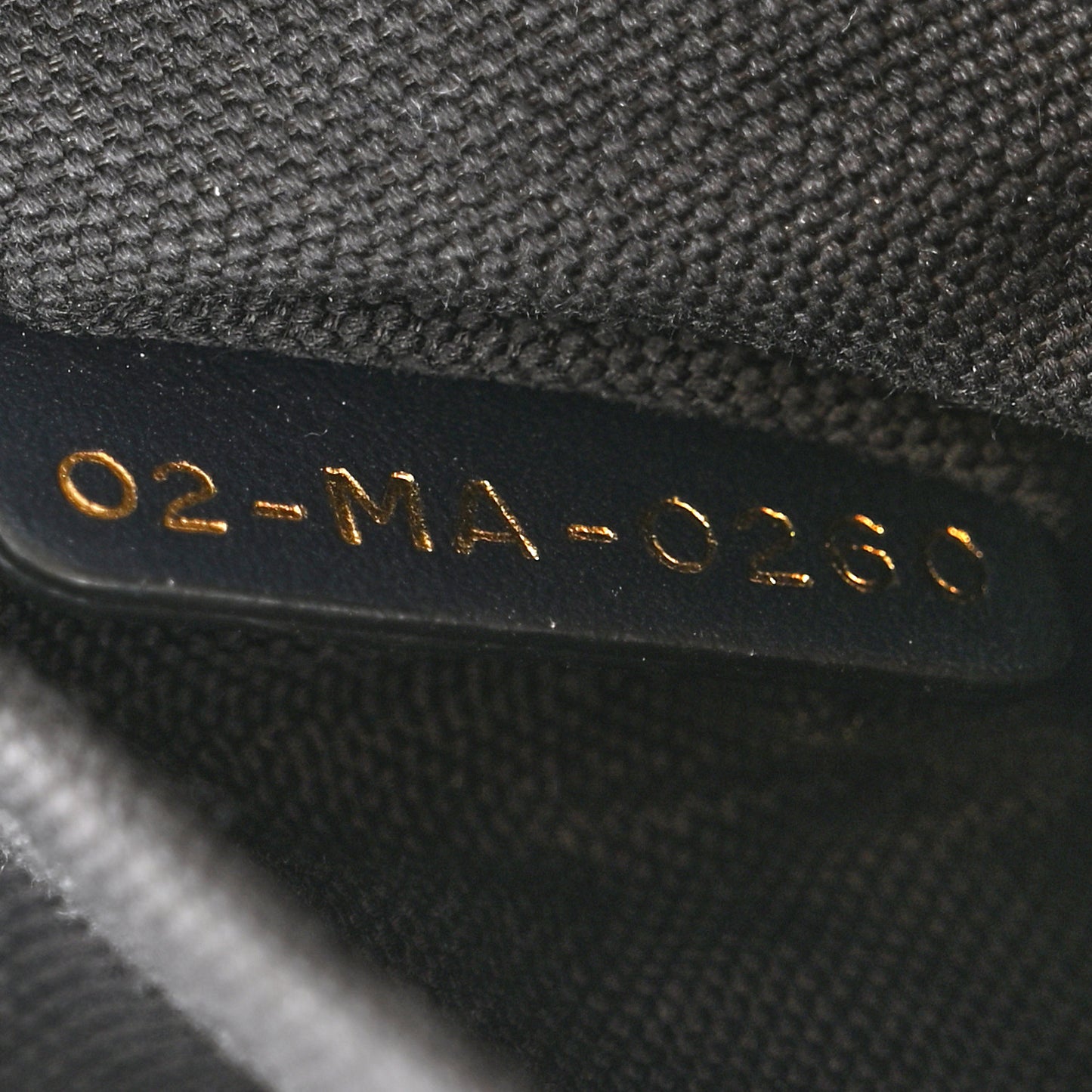 Oblique 30 Montaigne Box Bag Blue