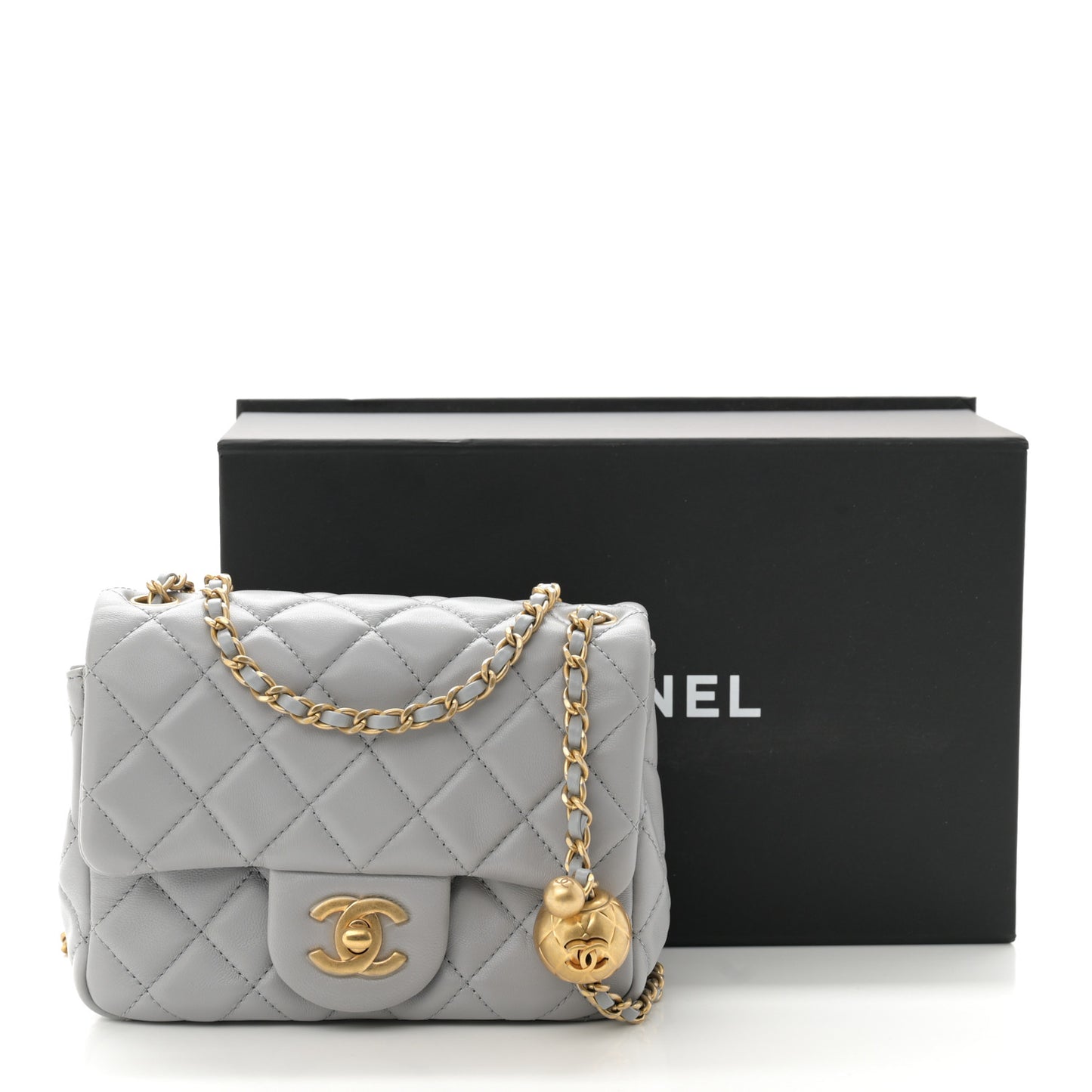 Lambskin Quilted Mini Pearl Crush Flap Light Grey