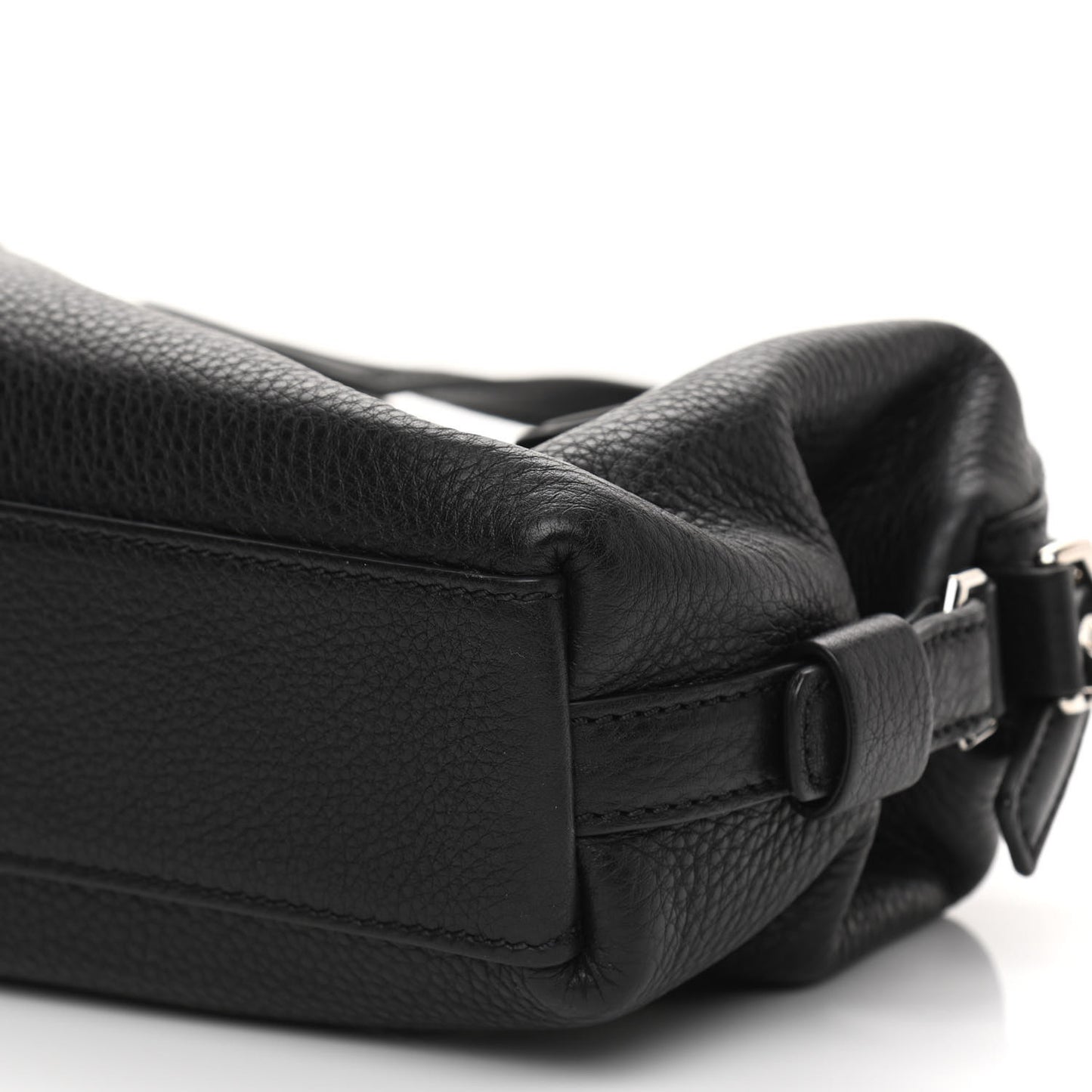 Pebbled Calfskin Small Nightingale Black