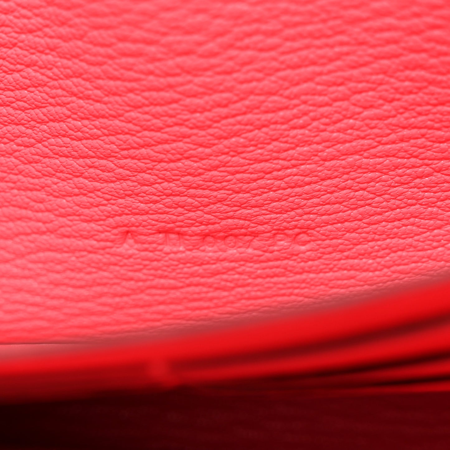 Chevre Mysore Kelly Longue Wallet Rose Lipstick