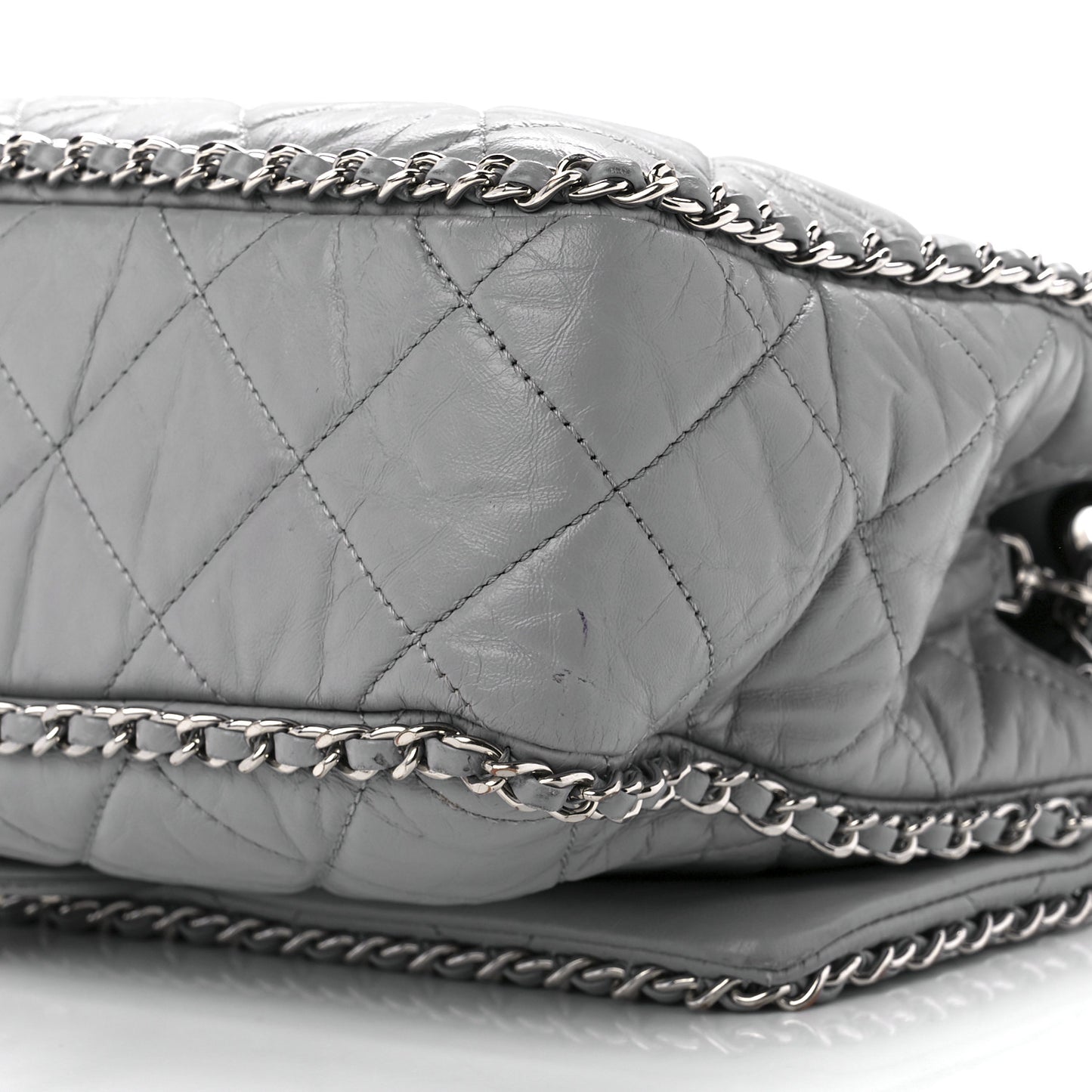 Crumpled Calfskin Large Chain All Over Flap Grey