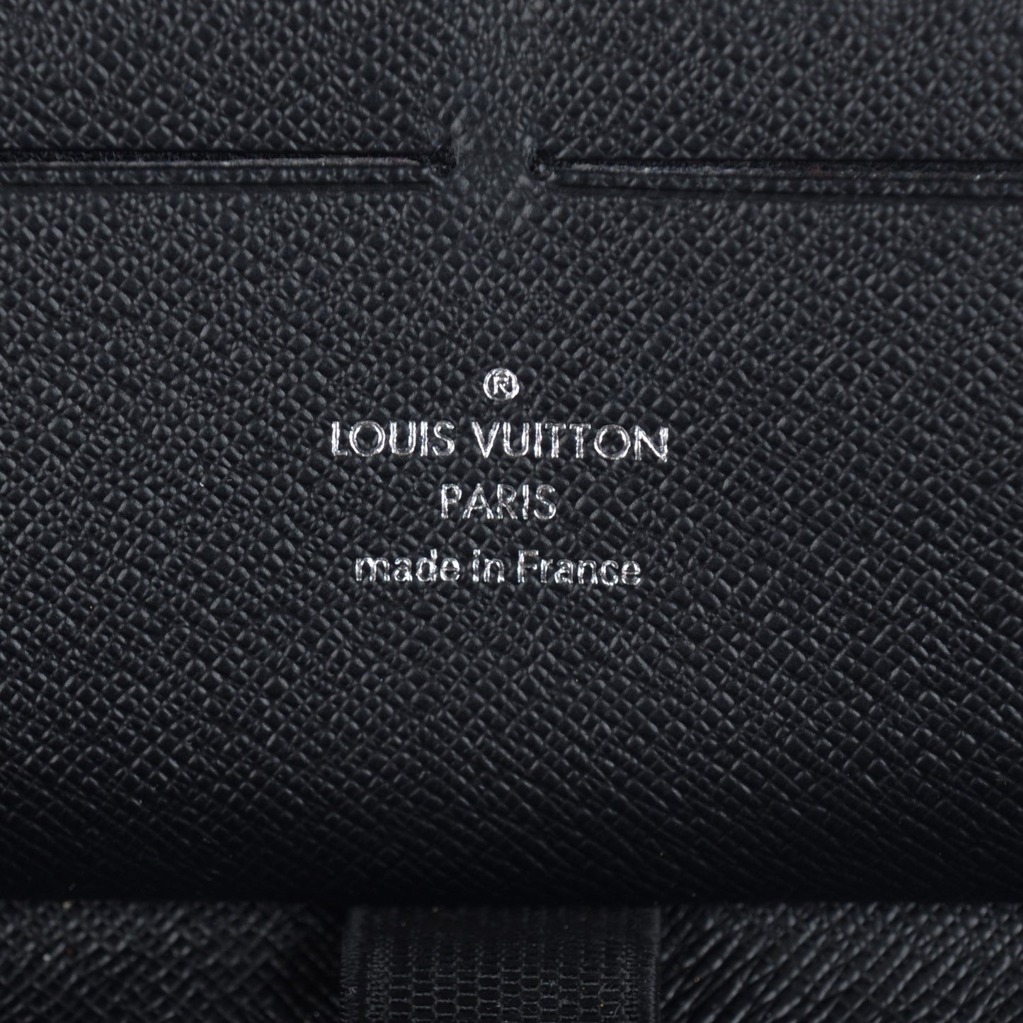 Epi Zippy Organizer Wallet Black