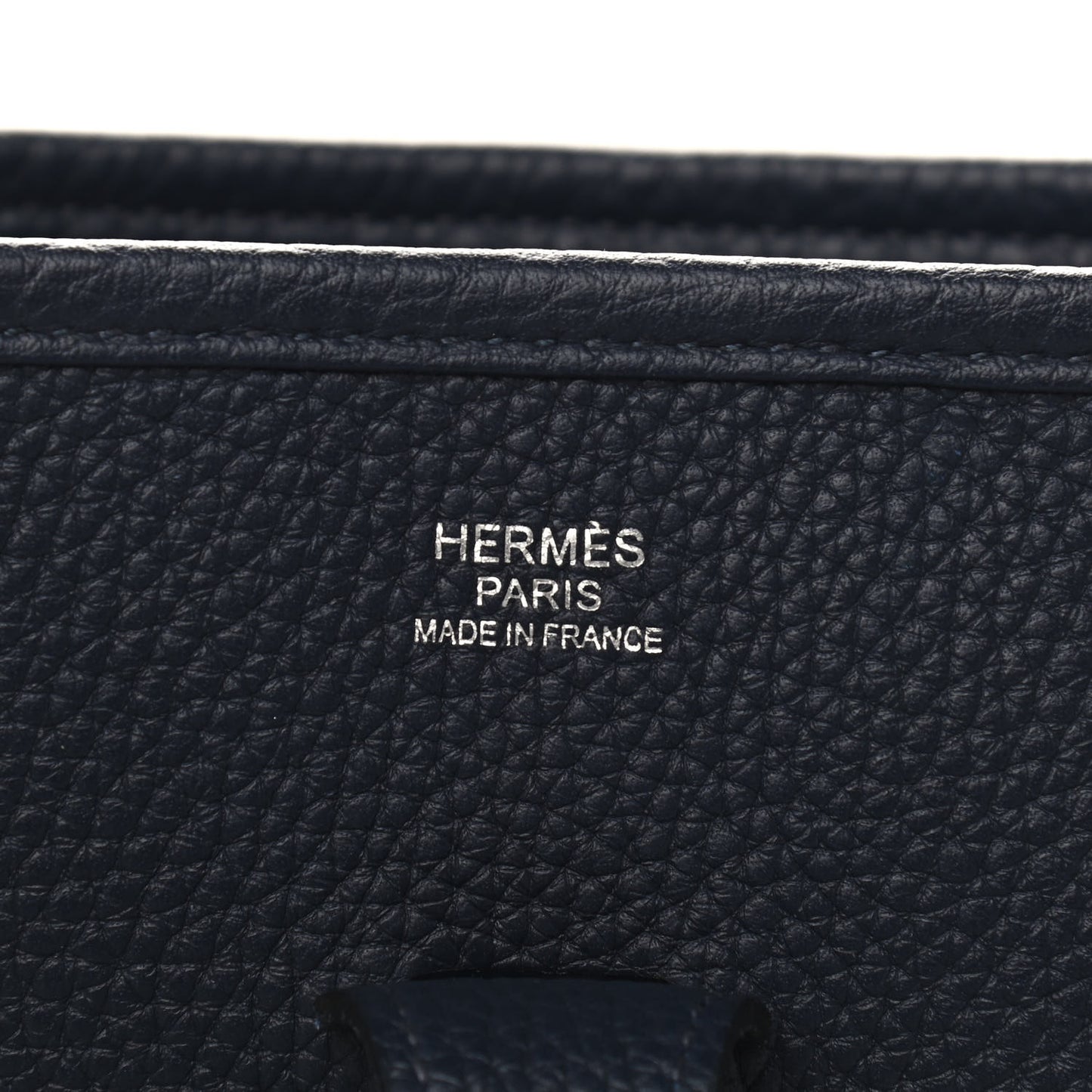 Taurillon Clemence Evelyne III PM Bleu Nuit