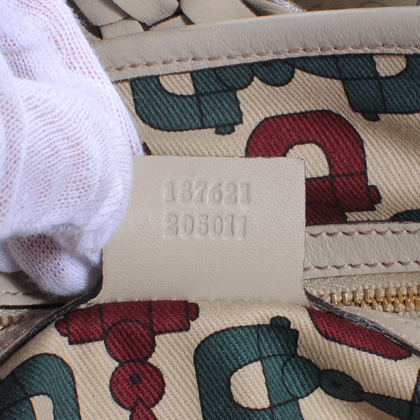 Guccissima Medium Pelham Ivory