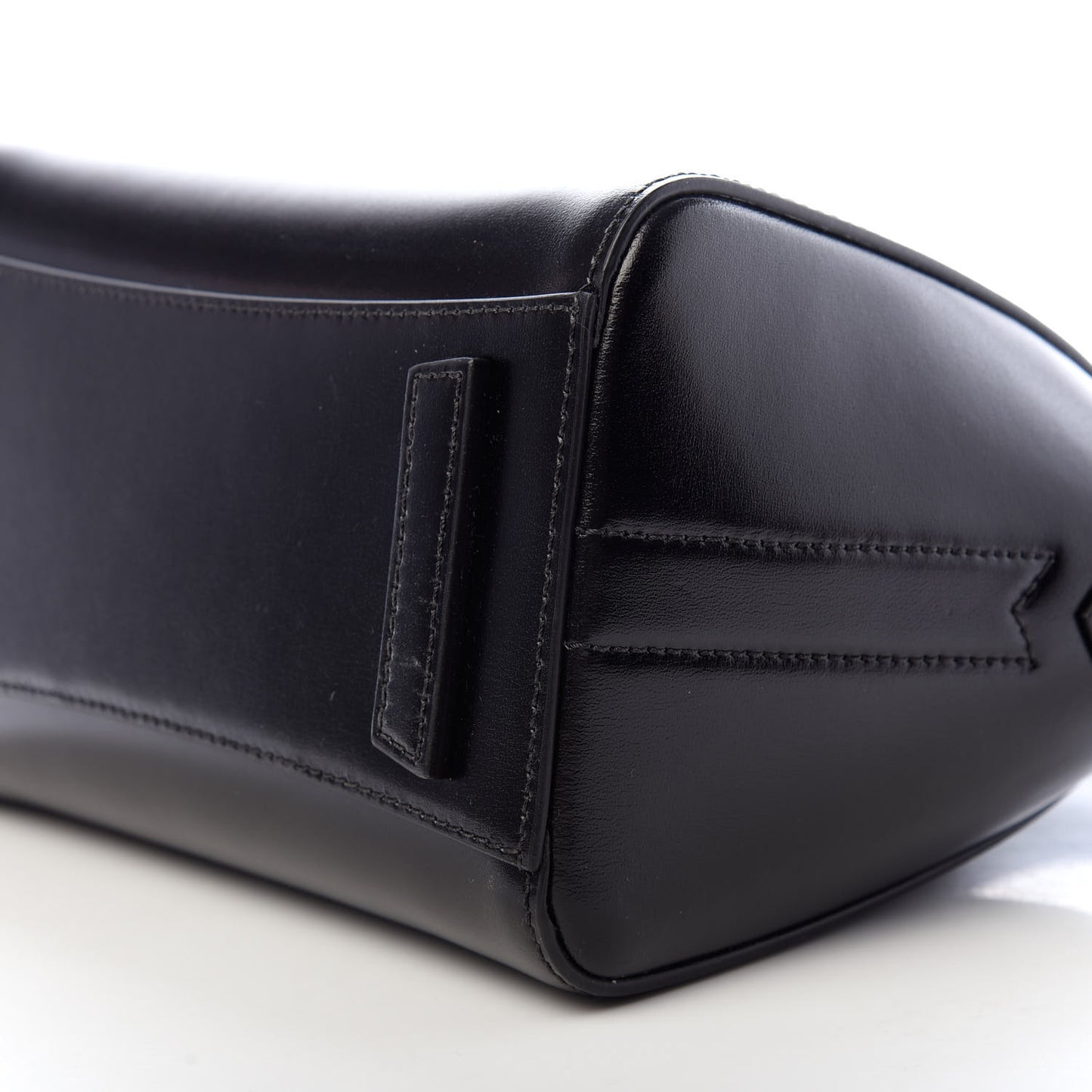 Shiny Lord Calfskin Mini Antigona Black