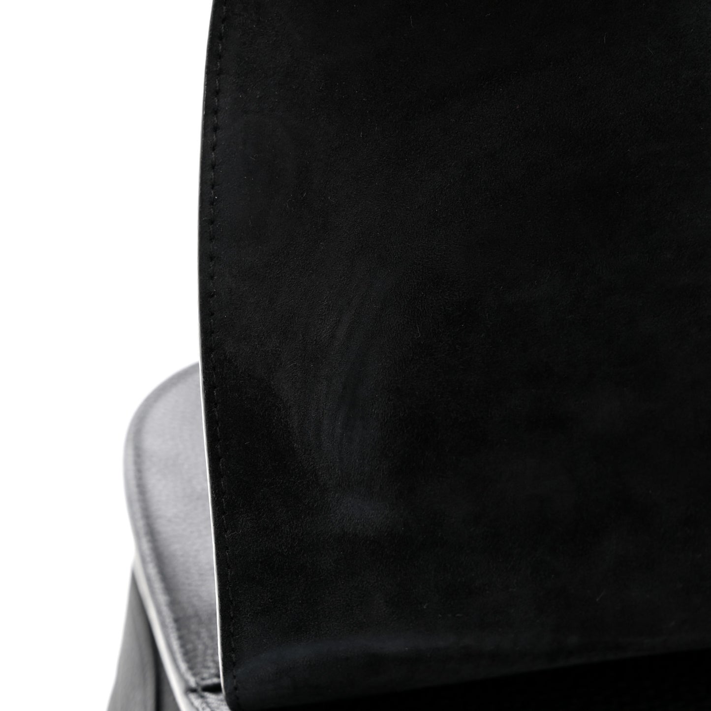 Grained Calfskin Large Bobby Flap Black