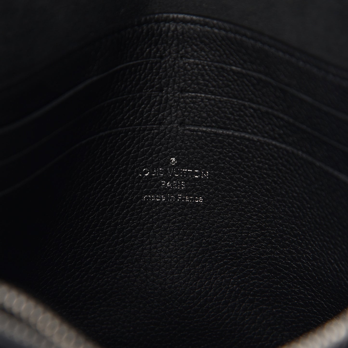 Soft Calfskin My Lockme Pochette Black