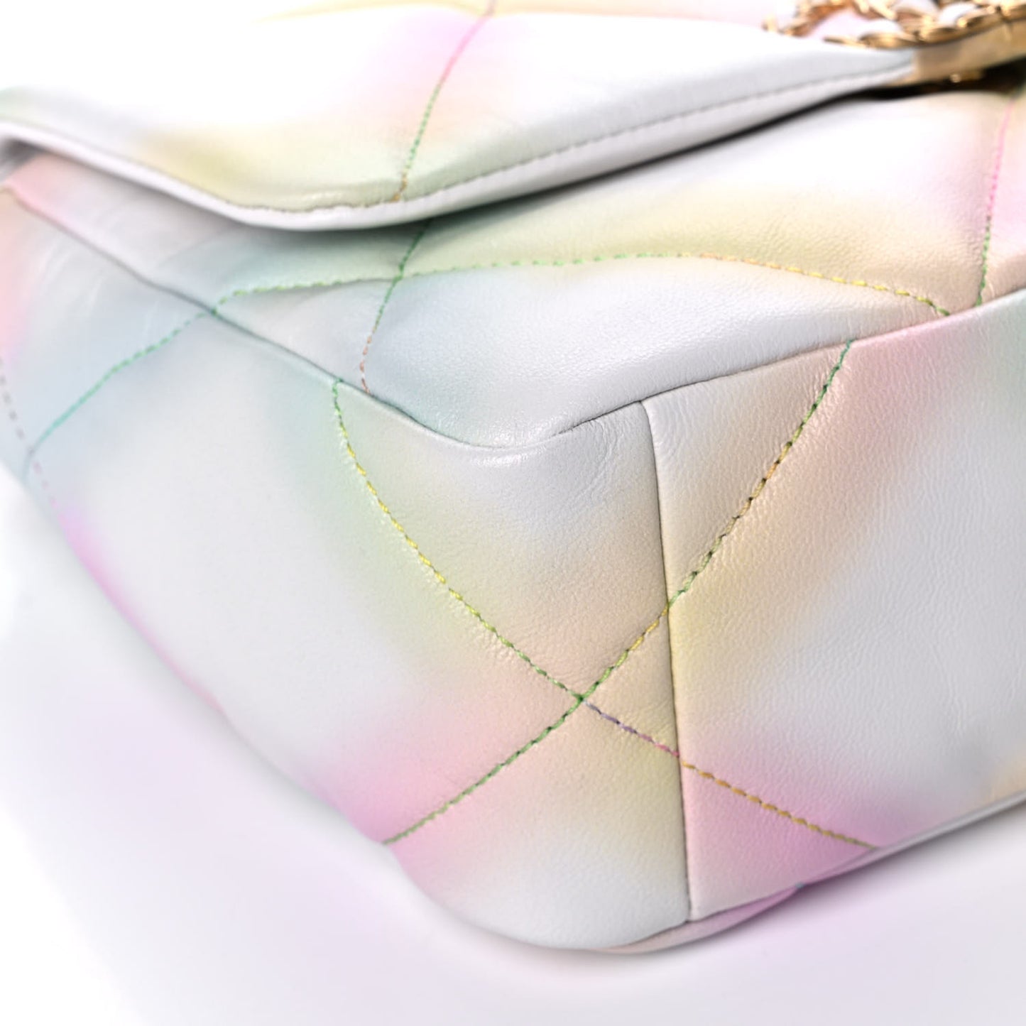 Printed Goatskin Quilted Medium Chanel 19 Flap White Multicolor