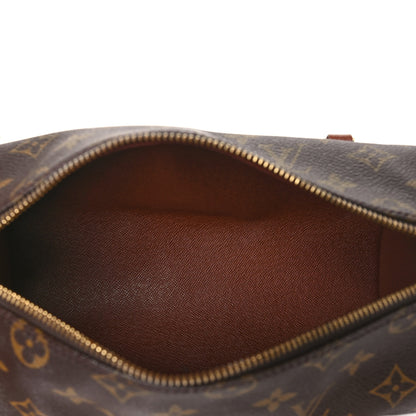 Louis Vuitton Monogram Papillon 26 5 of 10