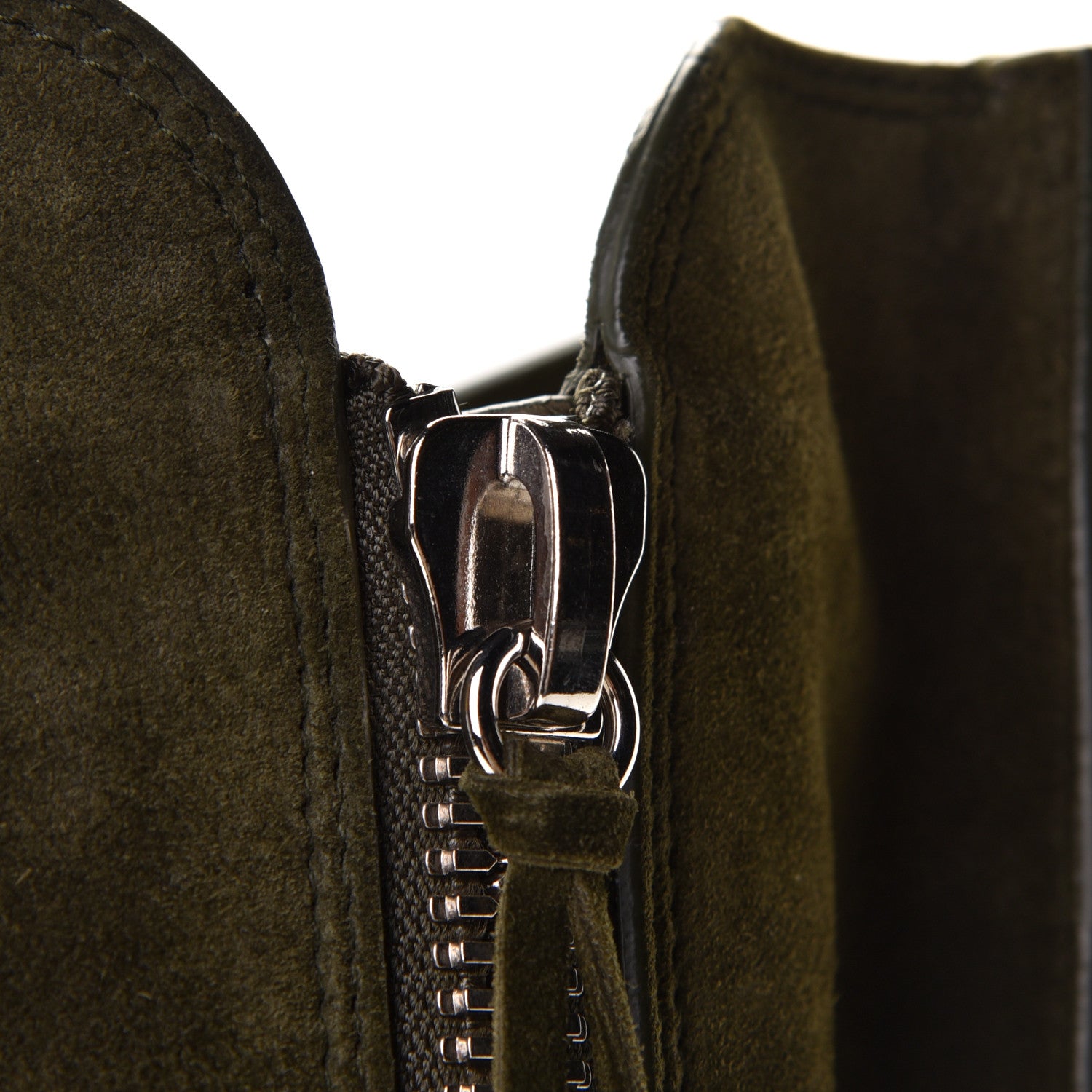 Balenciaga Baby Daim Suede Papier A4 Zip Around Tote Vert Militaire 9 of 11