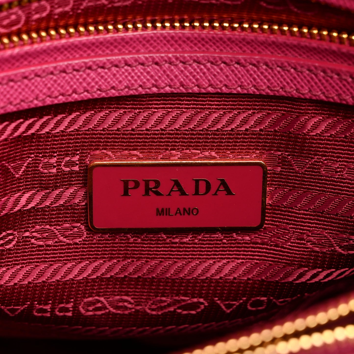 Saffiano Lux Small Promenade Tote Peonia