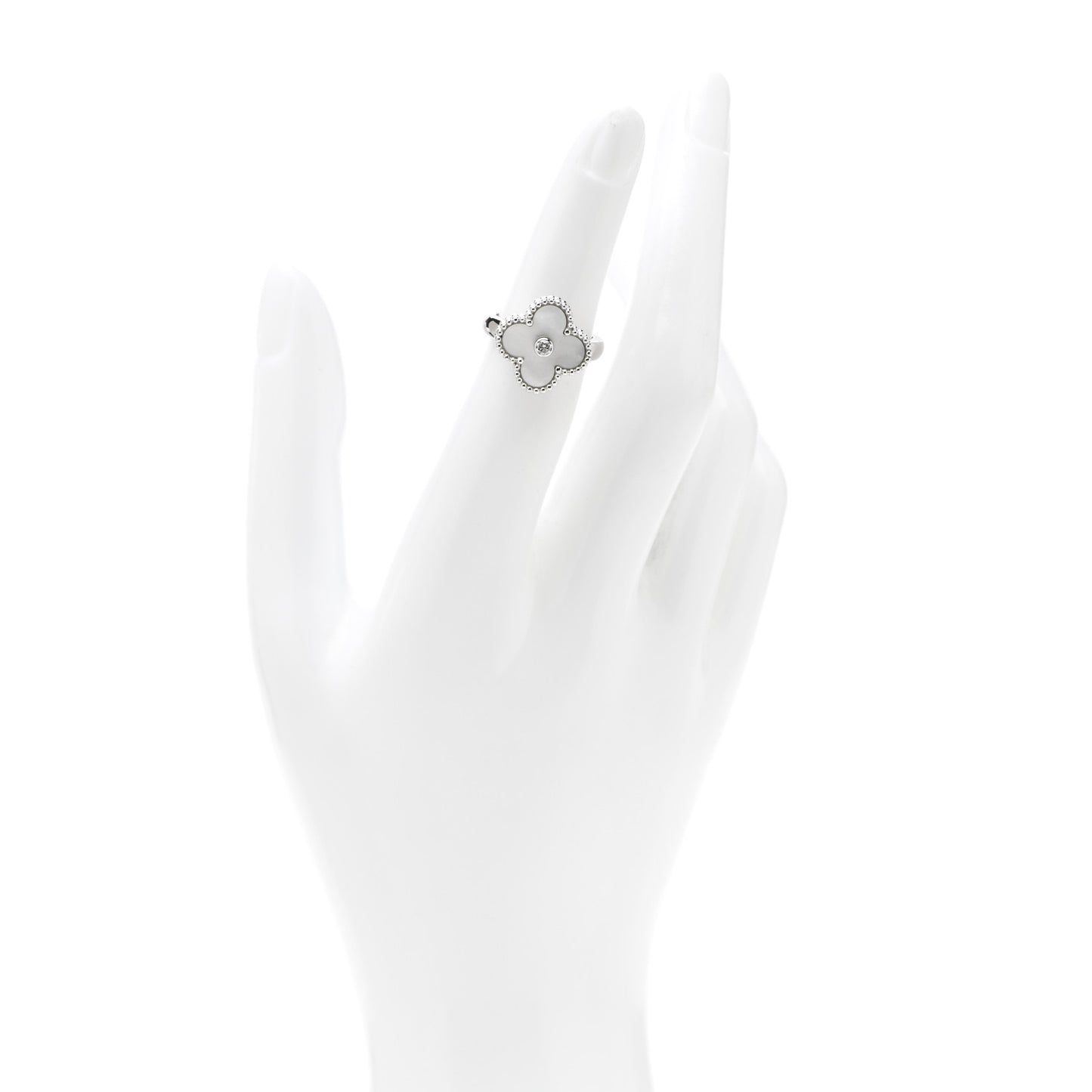 18K White Gold Diamond Mother of Pearl Vintage Alhambra Ring 48 4.5