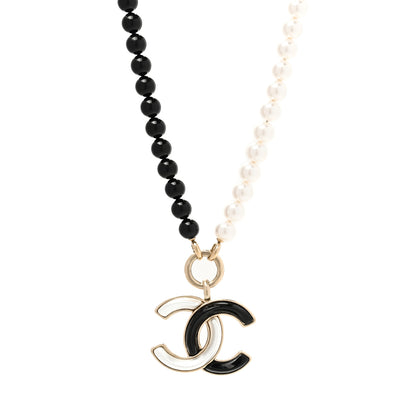 Chanel Pearl Beaded CC Necklace Black White 1 of 5