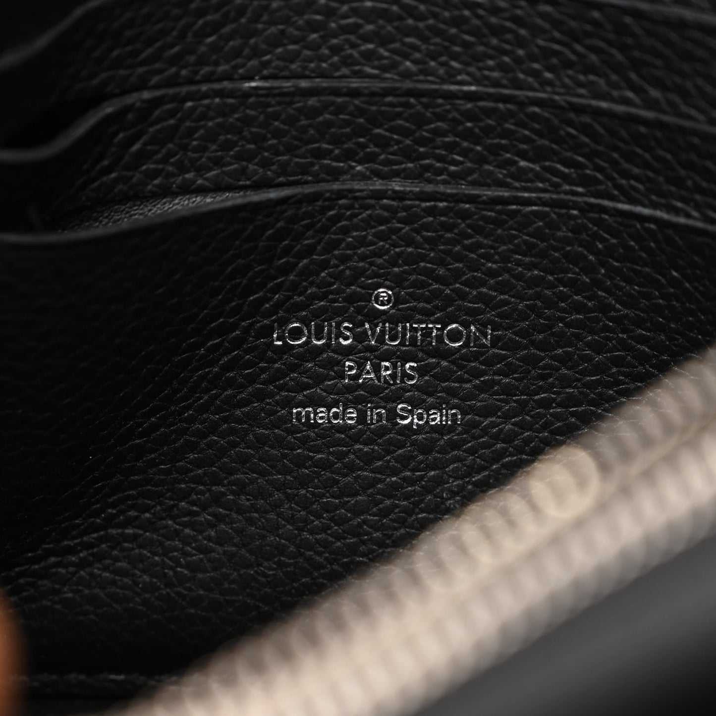 Soft Calfskin My Lockme Chain Pochette Black