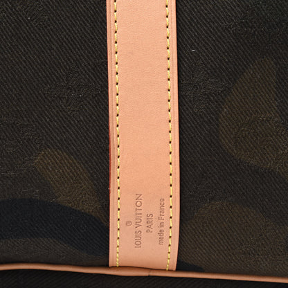 Louis Vuitton X SUPREME Monogram Camouflage Keepall Bandouliere 45 5 of 12