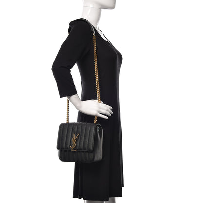 Saint Laurent Grain De Poudre Matelasse Monogram Medium Vicky Chain Bag Black 2 of 10