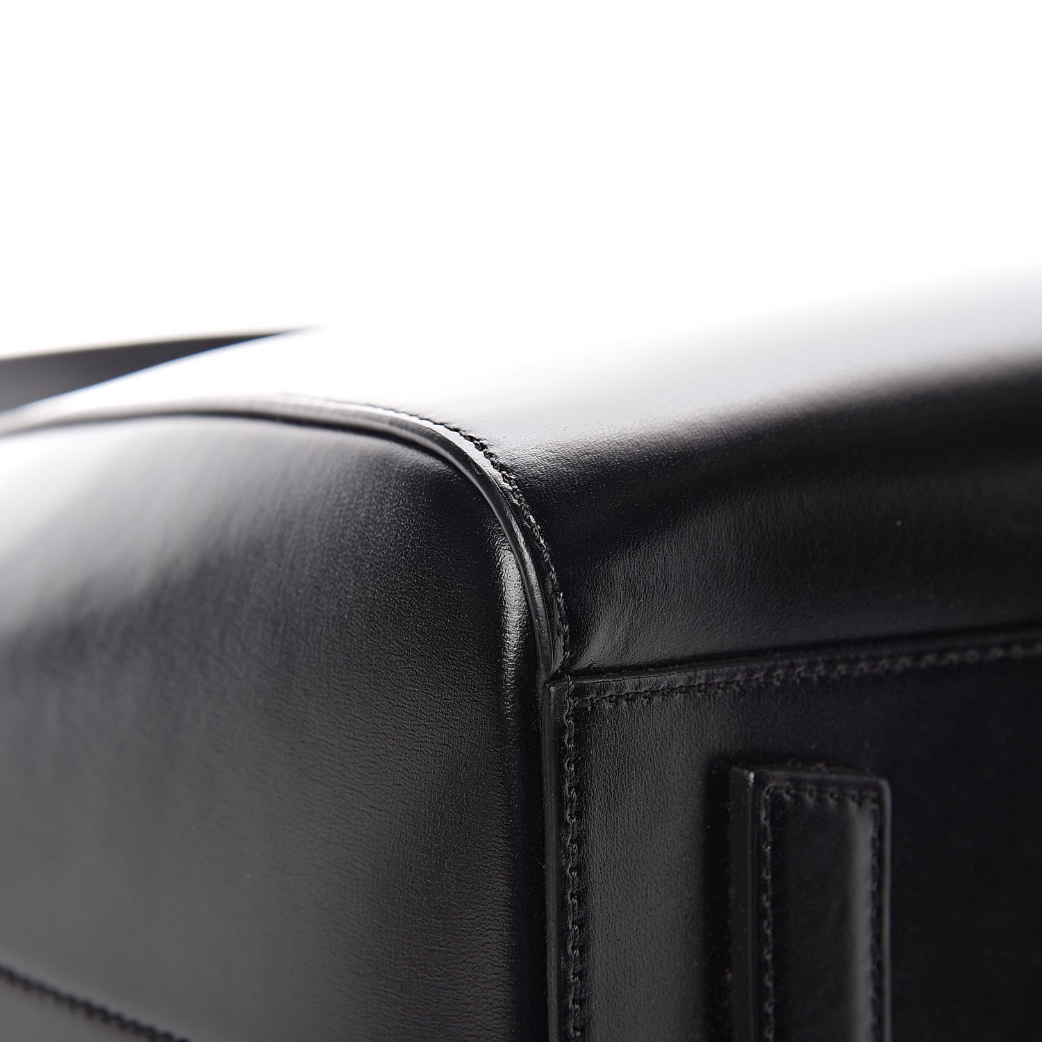 Givenchy Shiny Lord Calfskin Medium Antigona Black 9 of 13
