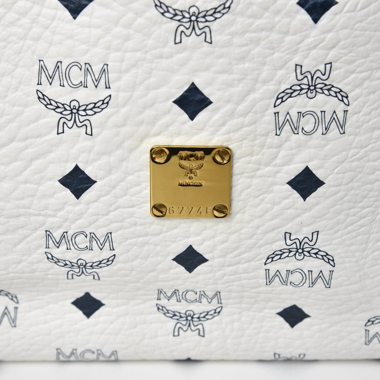 Visetos Shoulder Bag White