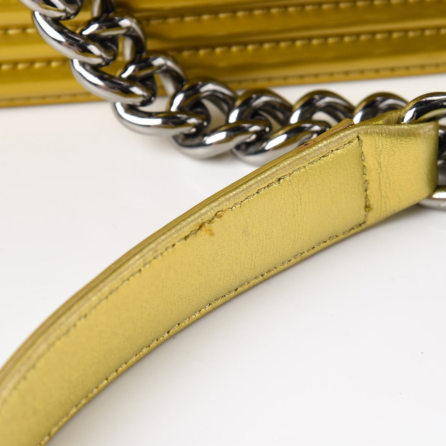 Metallic Patent Calfskin Quilted Medium Boy Flap Gold