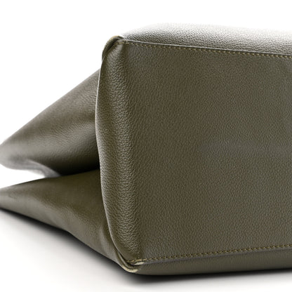Louis Vuitton Grained Calfskin Lockme Shopper Kaki 8 of 9