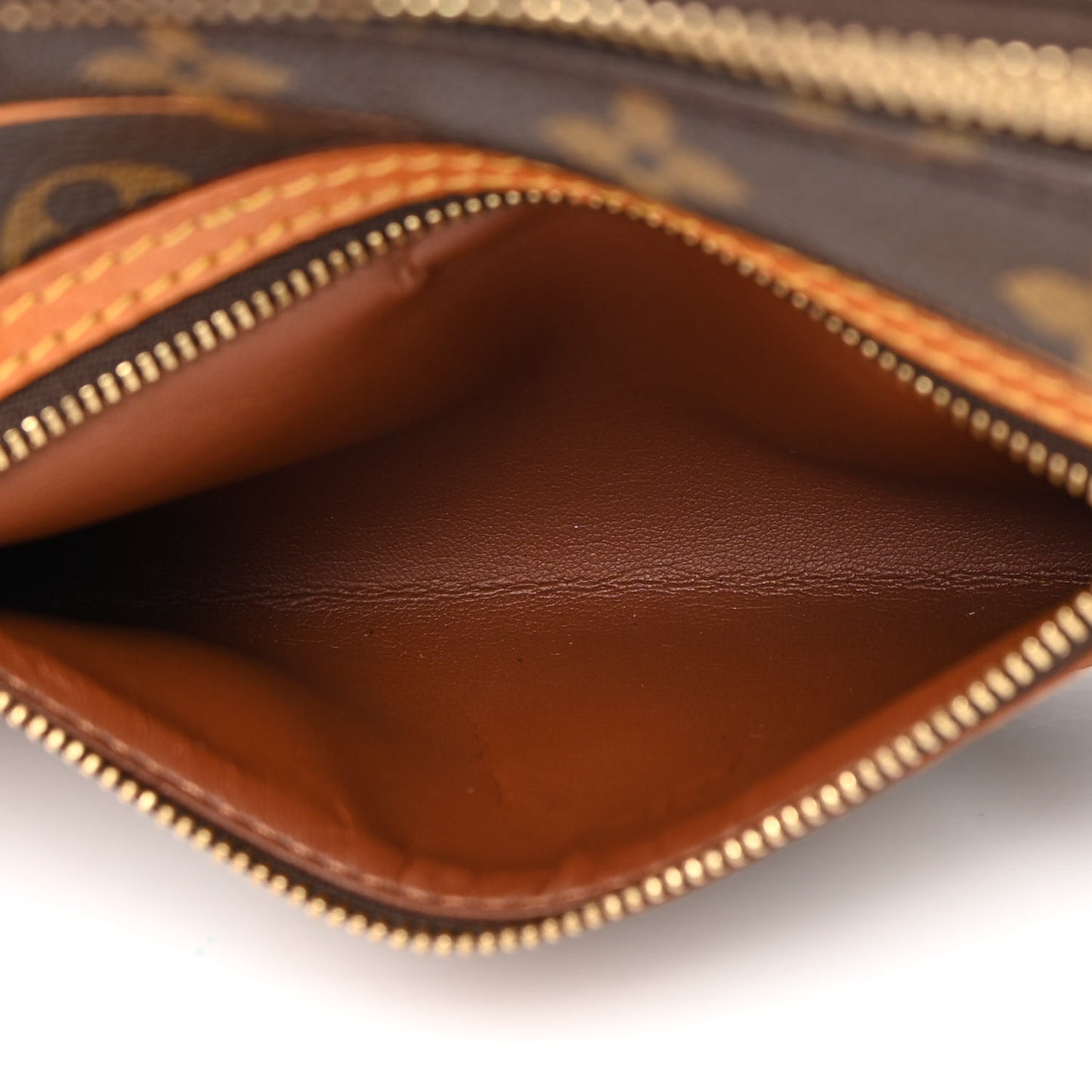 Monogram Pochette Cite