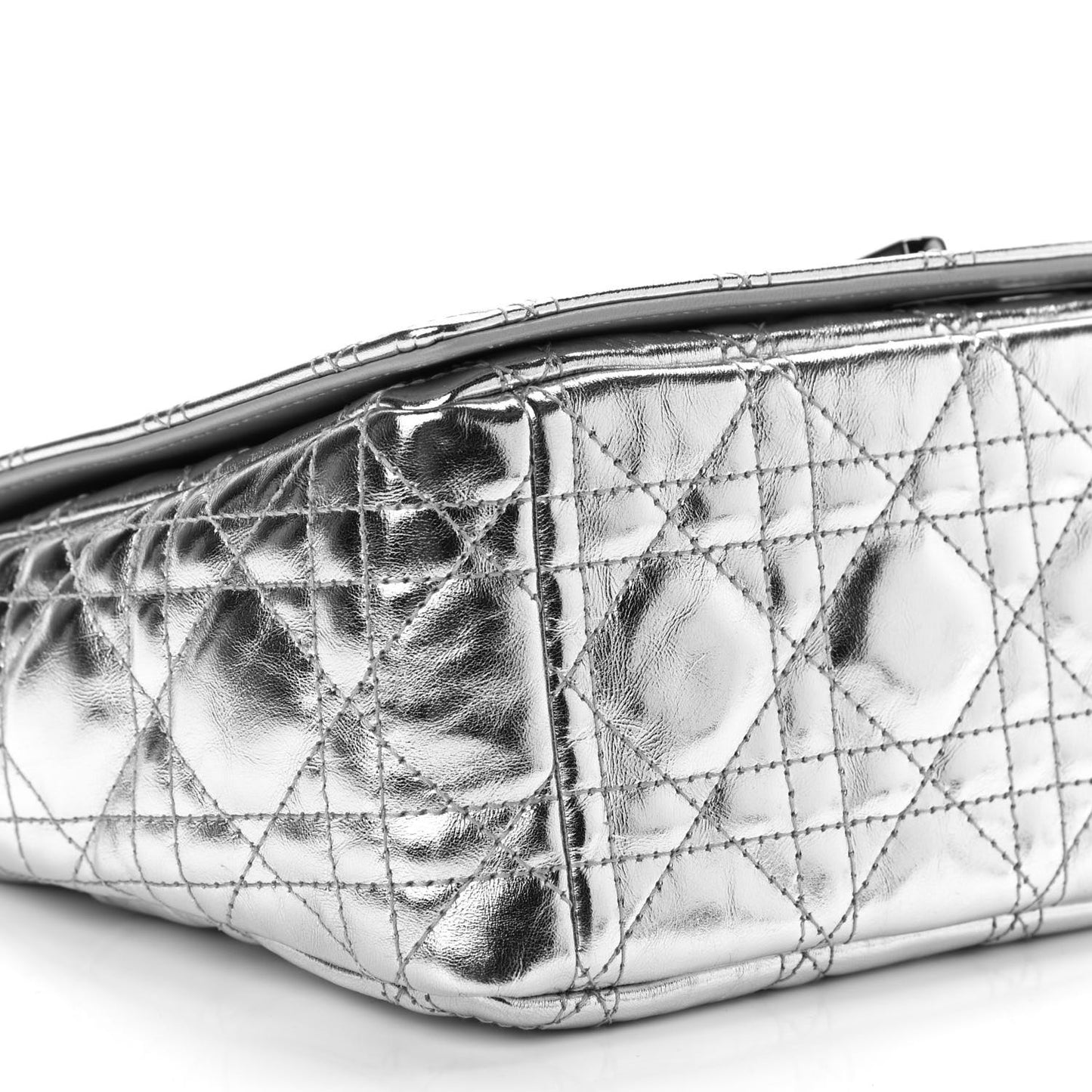 Metallic Calfskin Cannage Medium Caro Bag Argent