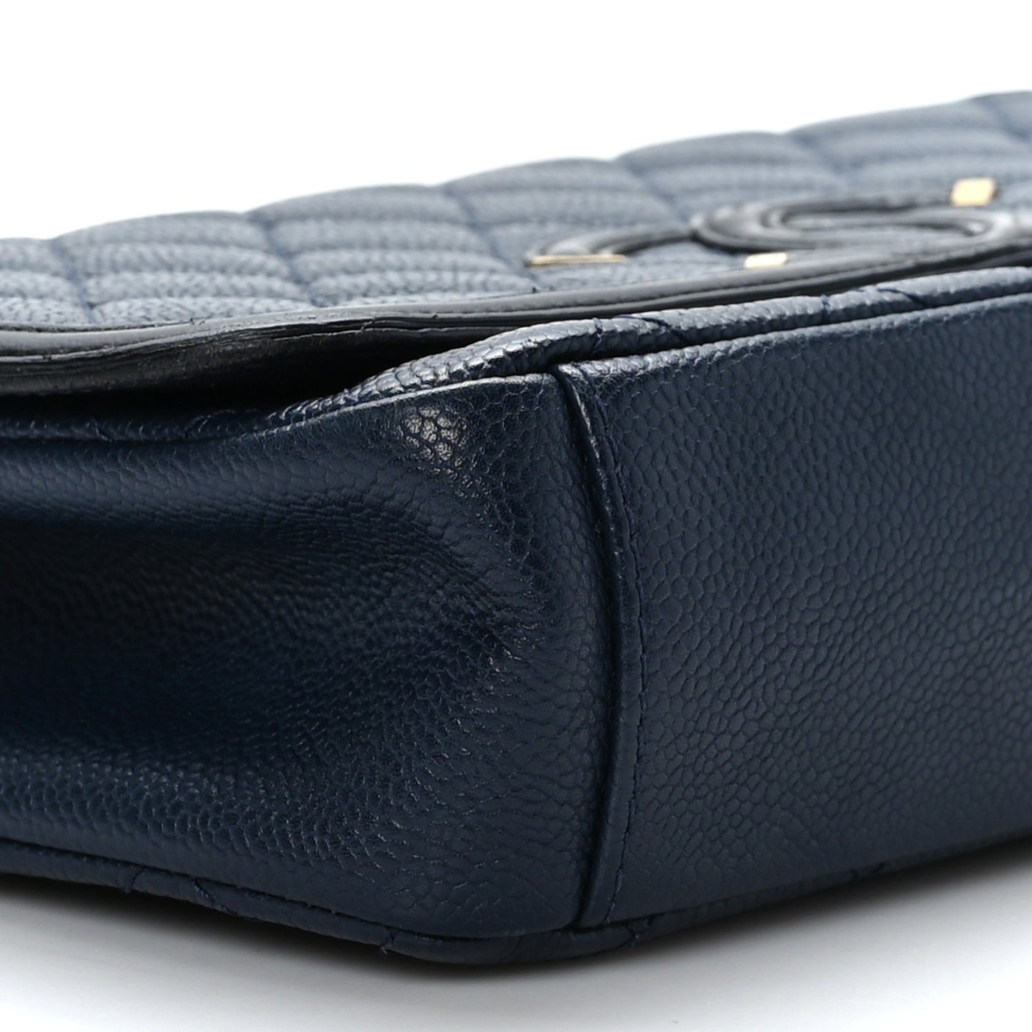 Caviar Quilted Medium CC Filigree Flap Navy Black