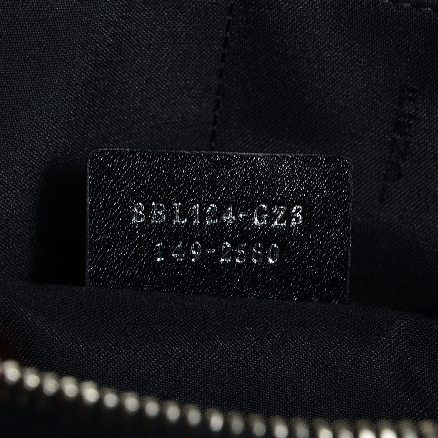 Vitello Dolce Marmol Medium By The Way Boston Bag Black