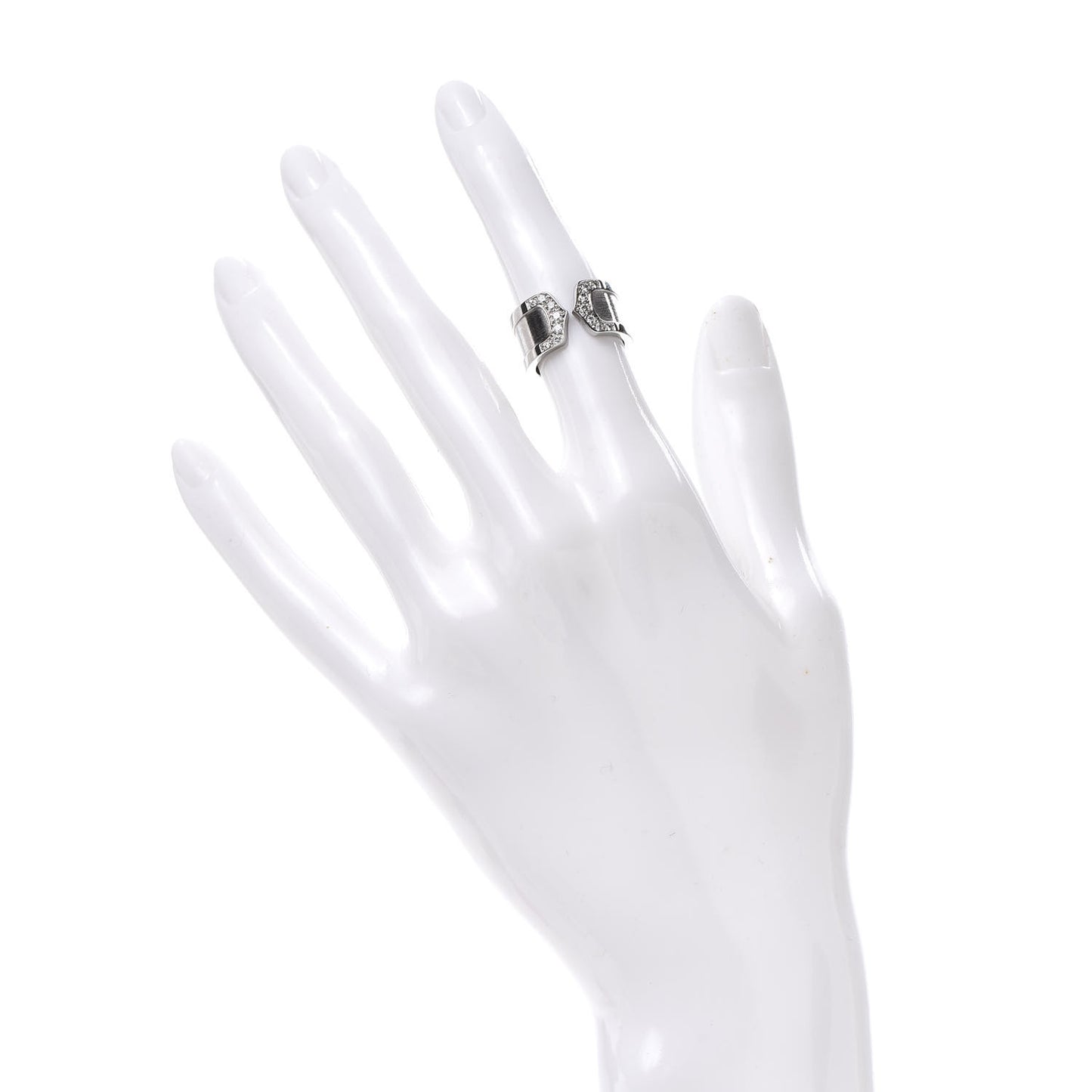 18K White Gold Diamond 10mm Logo De Ring 47 4