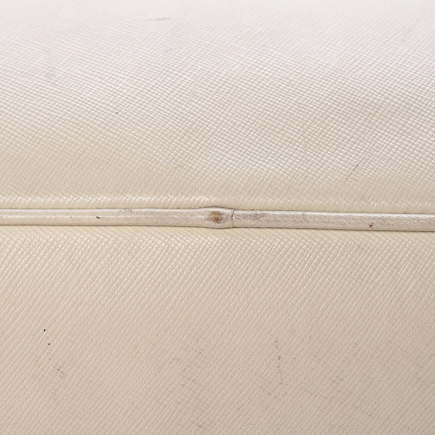 Saffiano Lux Tote Bowler Talco
