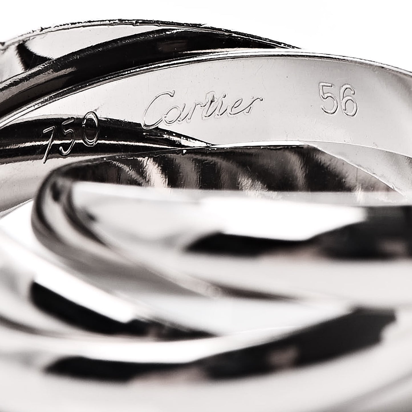 18K White Gold Classic Trinity Ring 56 7.5