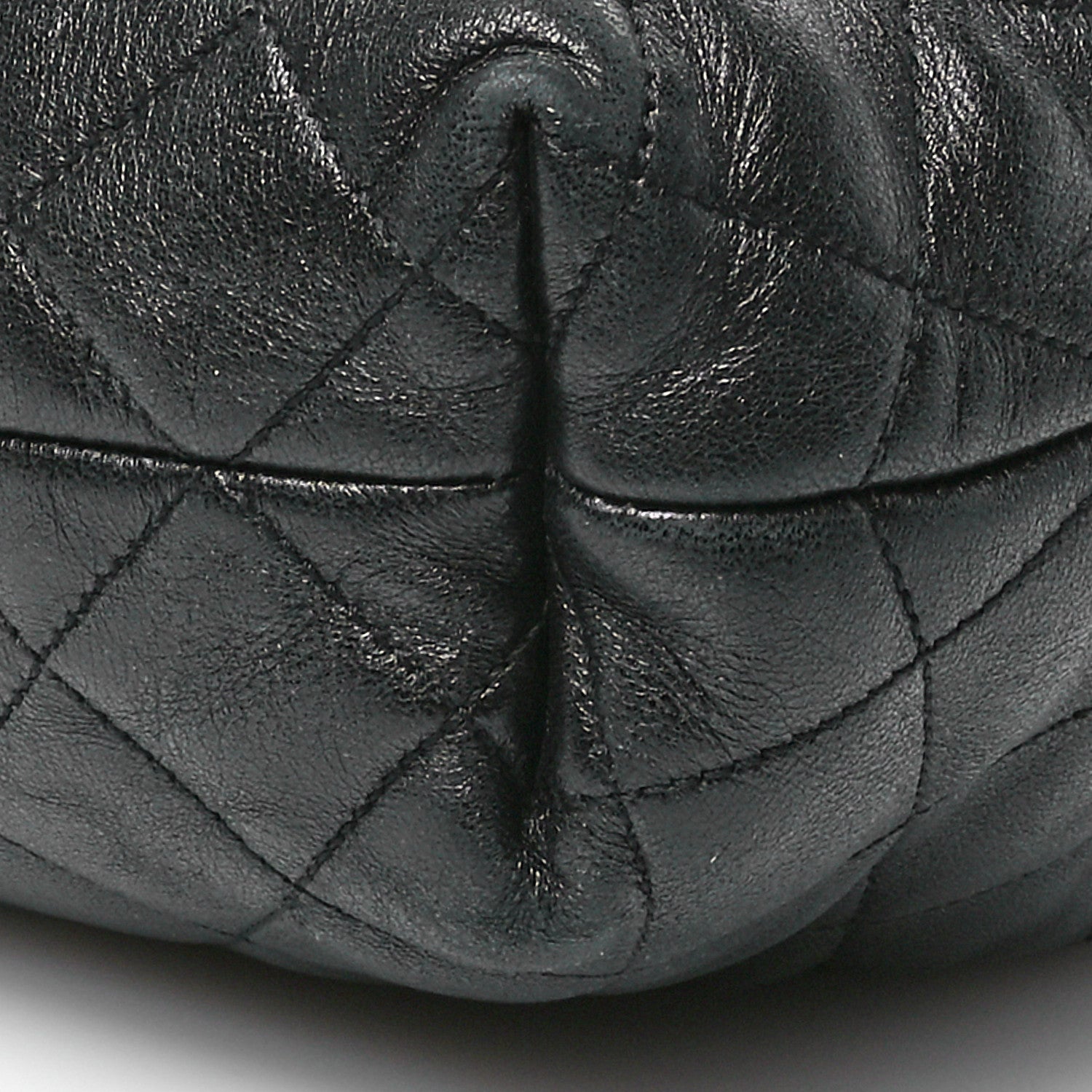 Saint Laurent Lambskin Quilted Maxi Icare Shopping Tote Black 11 of 12