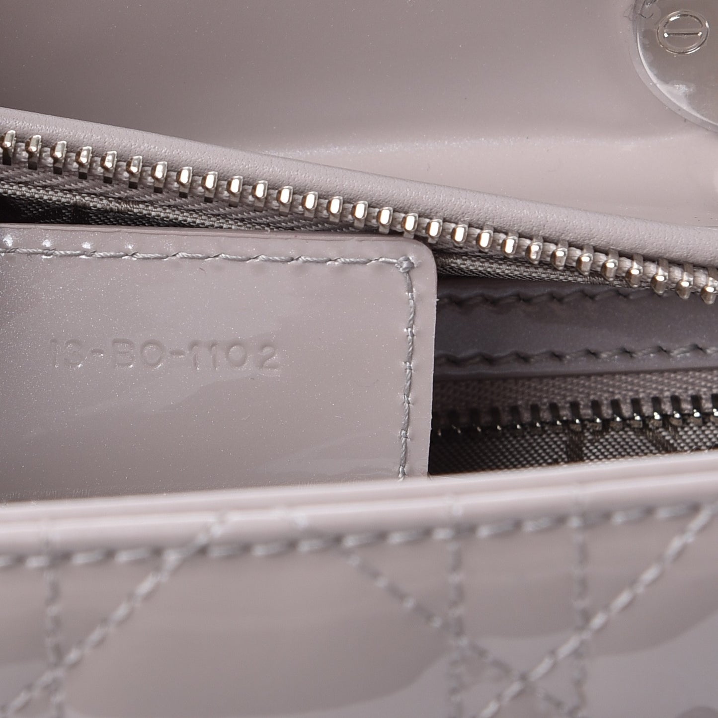 Pearlized Patent Cannage Medium Lady Dior Grey