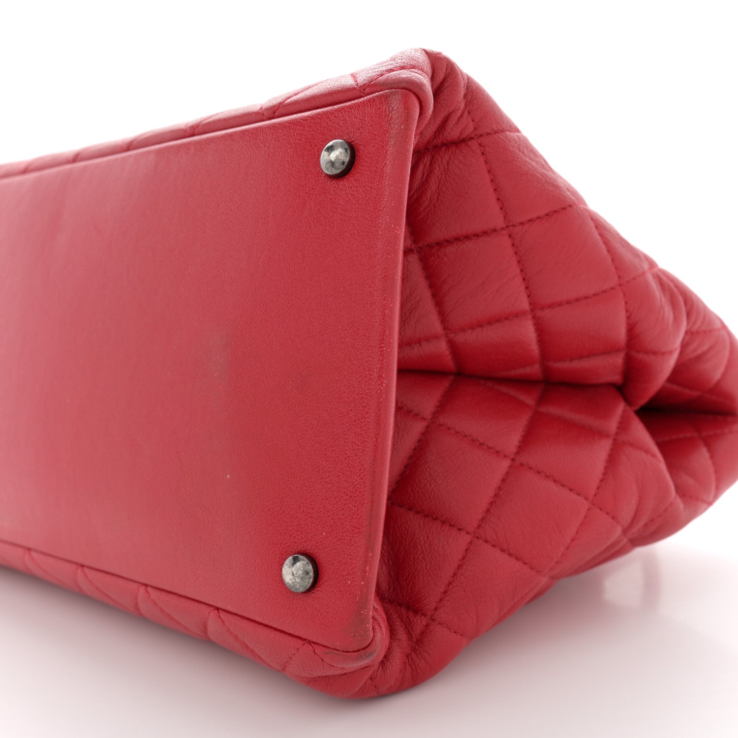 Chanel Shiny Sheepskin Quilted Medium Shopping Tote Red 10 of 17