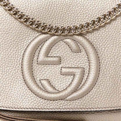 Gucci Metallic Pebbled Calfskin Medium Soho Flap Crossbody Golden Beige 9 of 11