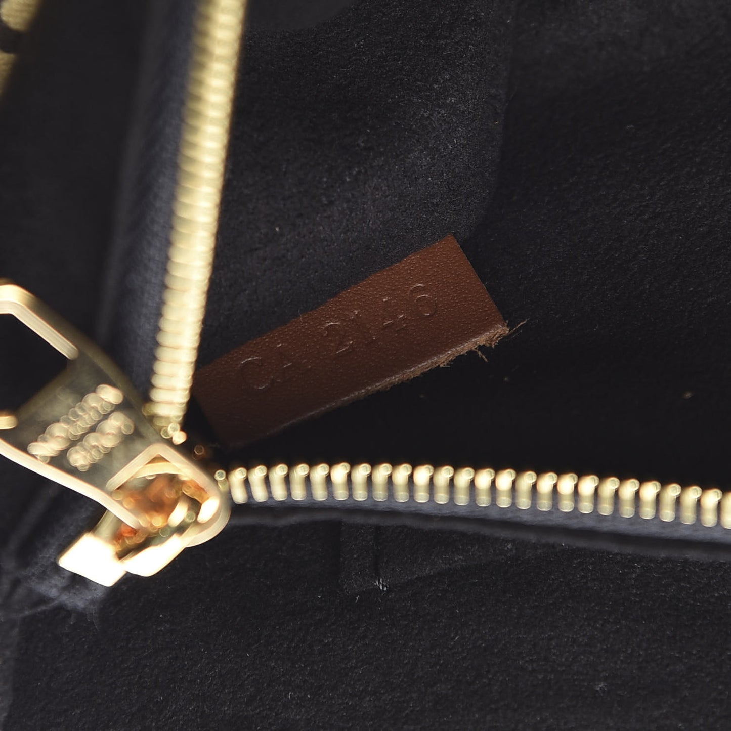 Monogram Pallas Chain Black