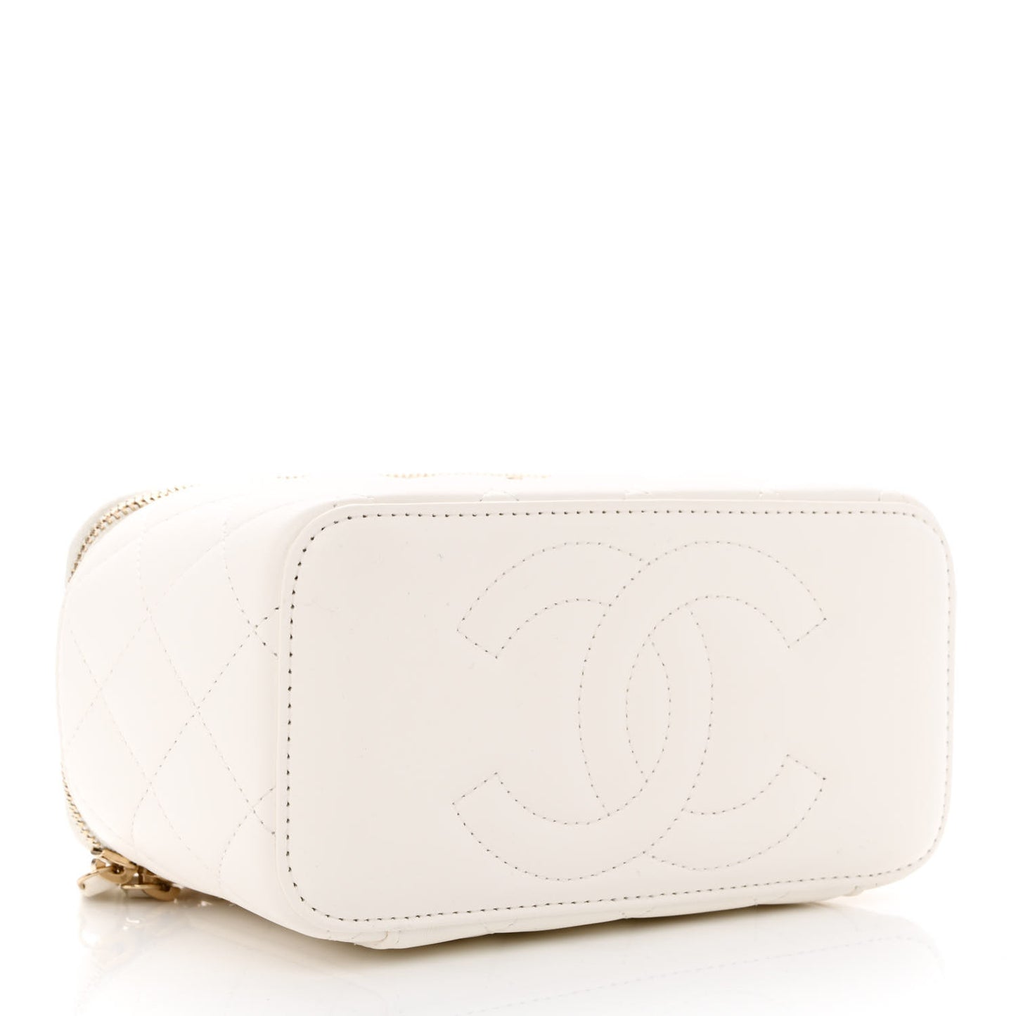 Lambskin Quilted Enamel CC Pearl Crush Small Vanity Case With Chain White