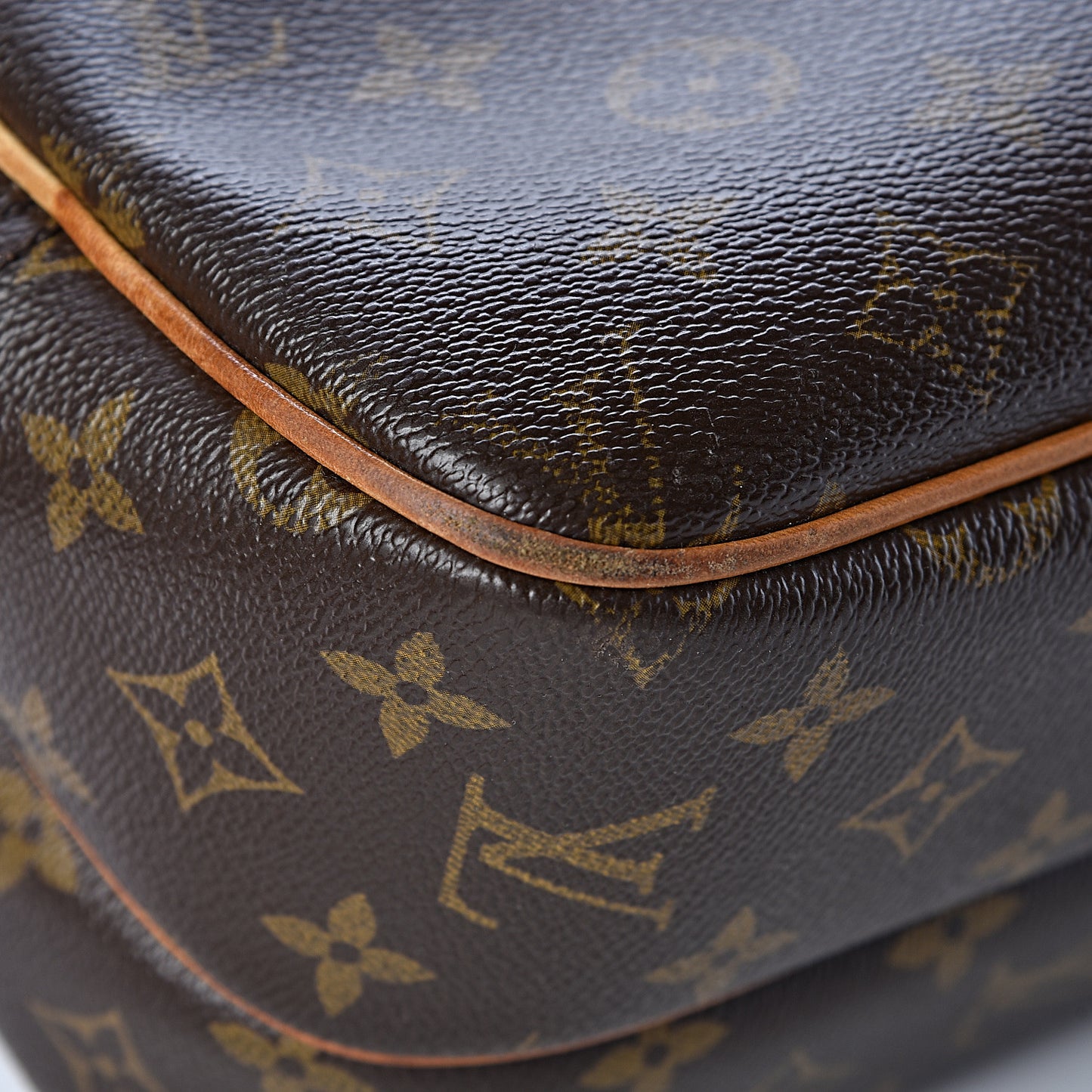 Monogram Reporter PM