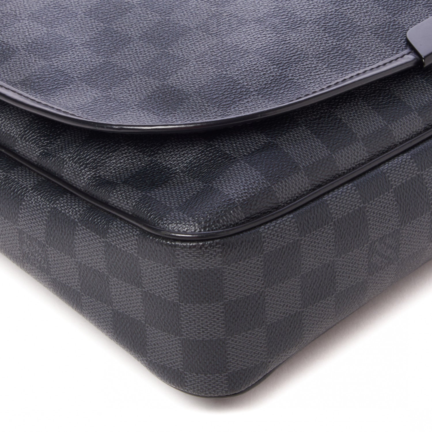 Louis Vuitton Damier Graphite Daniel MM 6 of 8