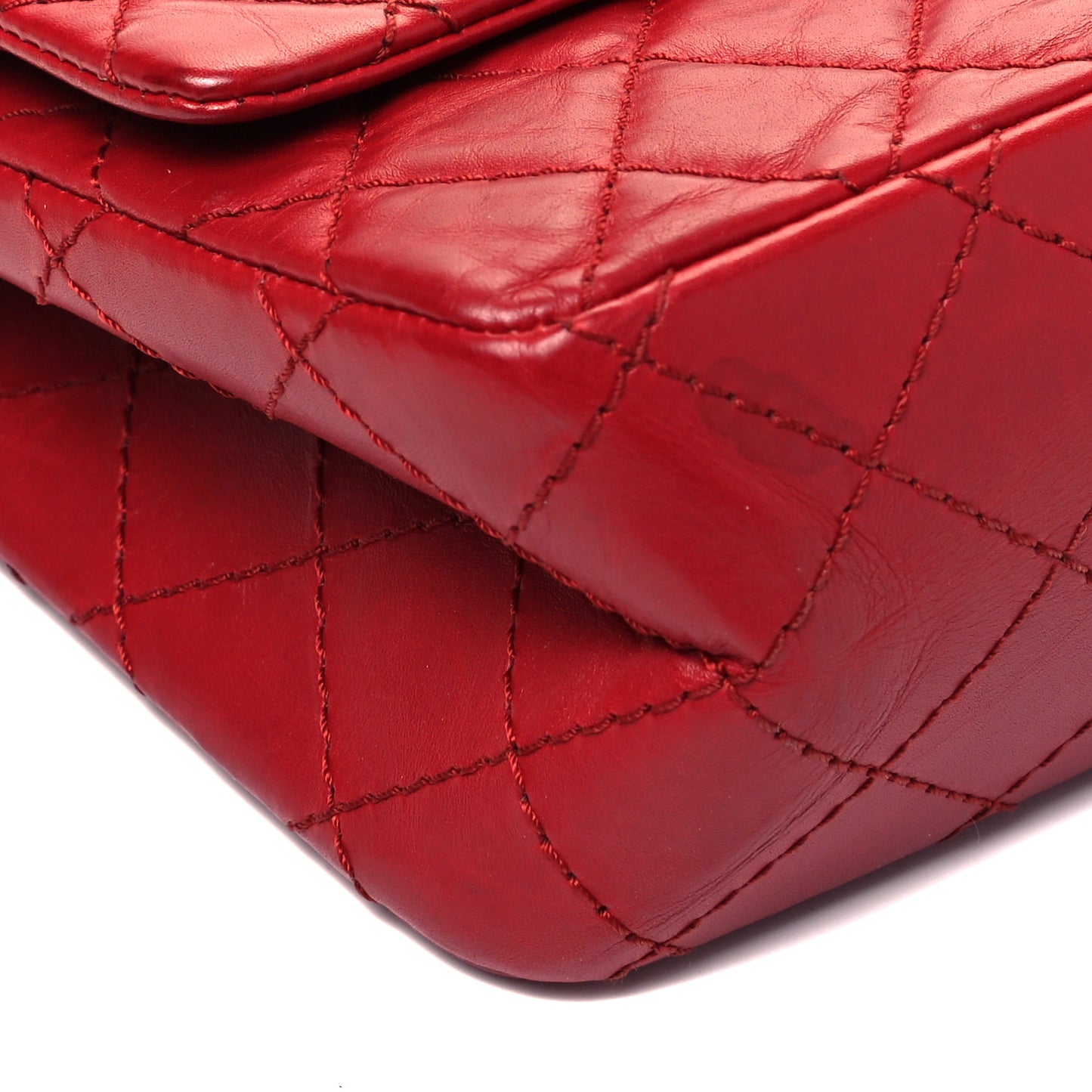 Aged Calfskin Quilted 2.55 Reissue 225 Flap Red