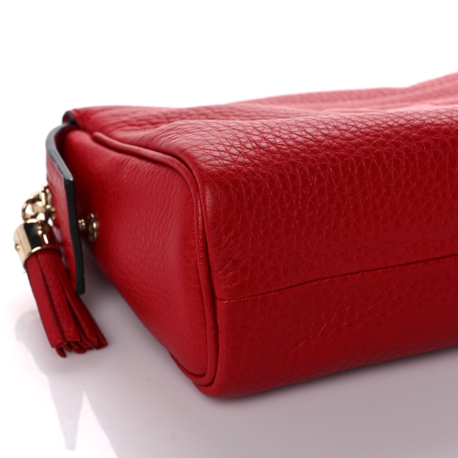 Gucci Pebbled Calfskin Soho Cosmetic Case Tabasco Red 8 of 10