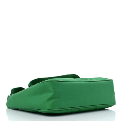 Prada Nylon Re-Edition 2005 Shoulder Bag Menta 3 of 7