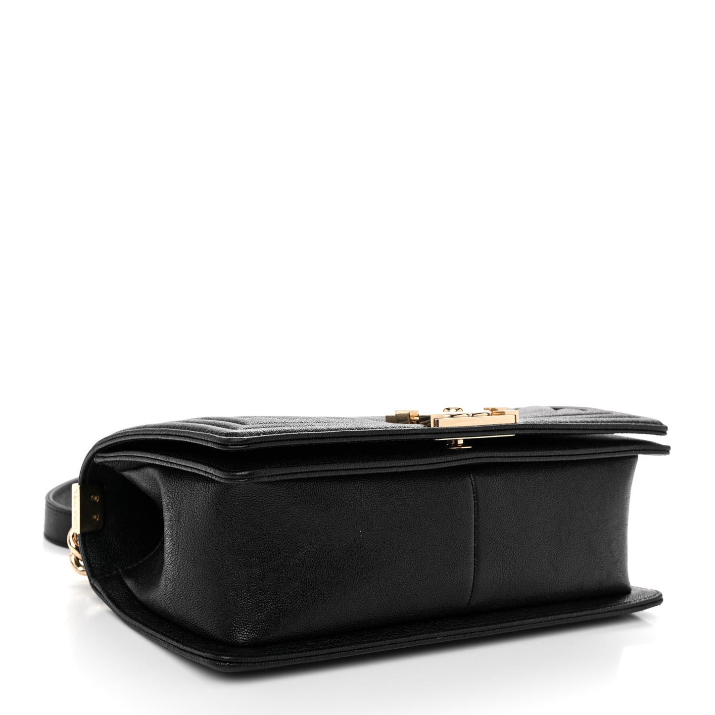 Caviar Chevron Quilted Medium Boy Flap Black