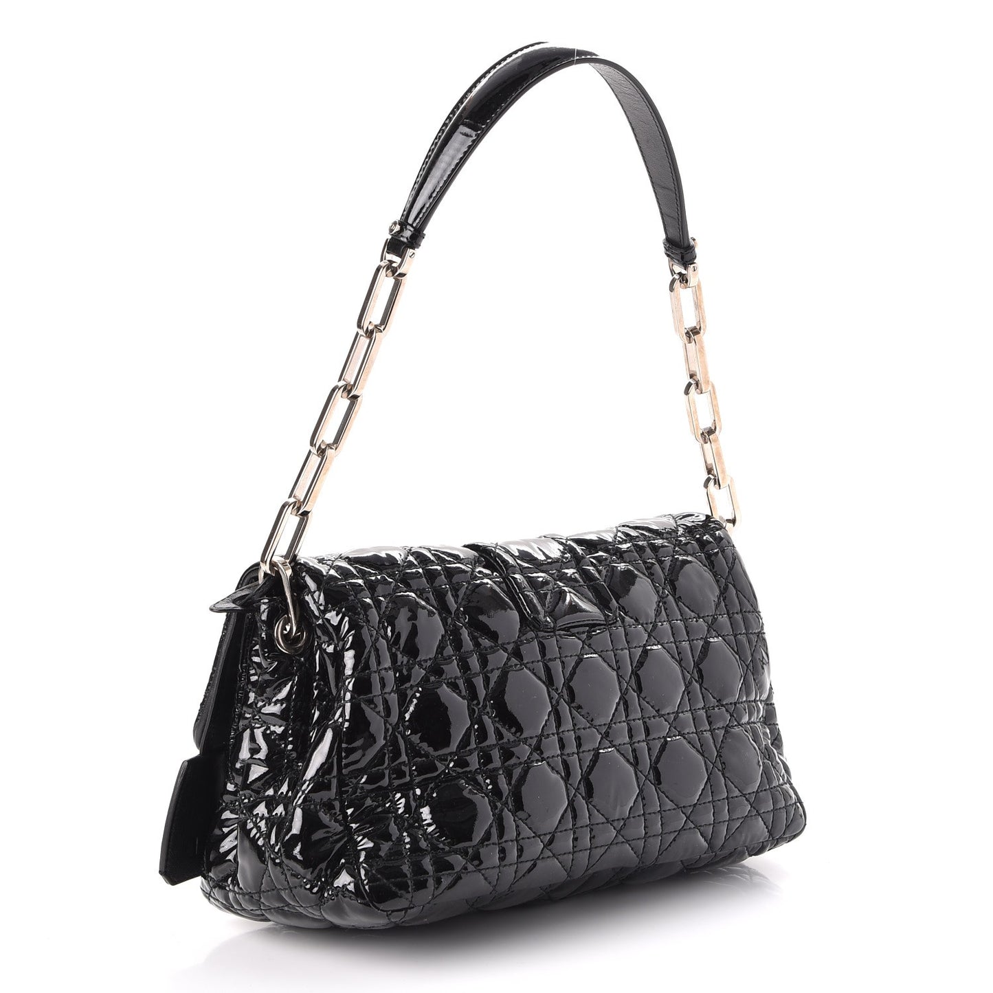 Patent Cannage New Lock Flap Black