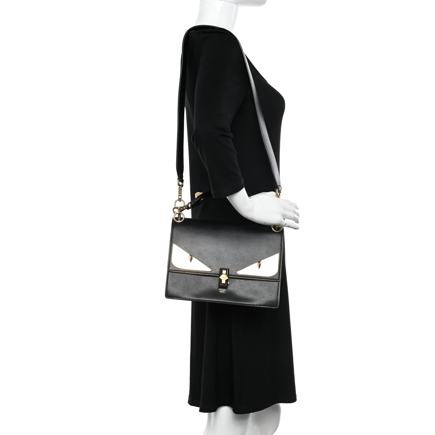 Vitello Liberty Lucido Metal Monster Eyes Studded Kan I Shoulder Bag Black