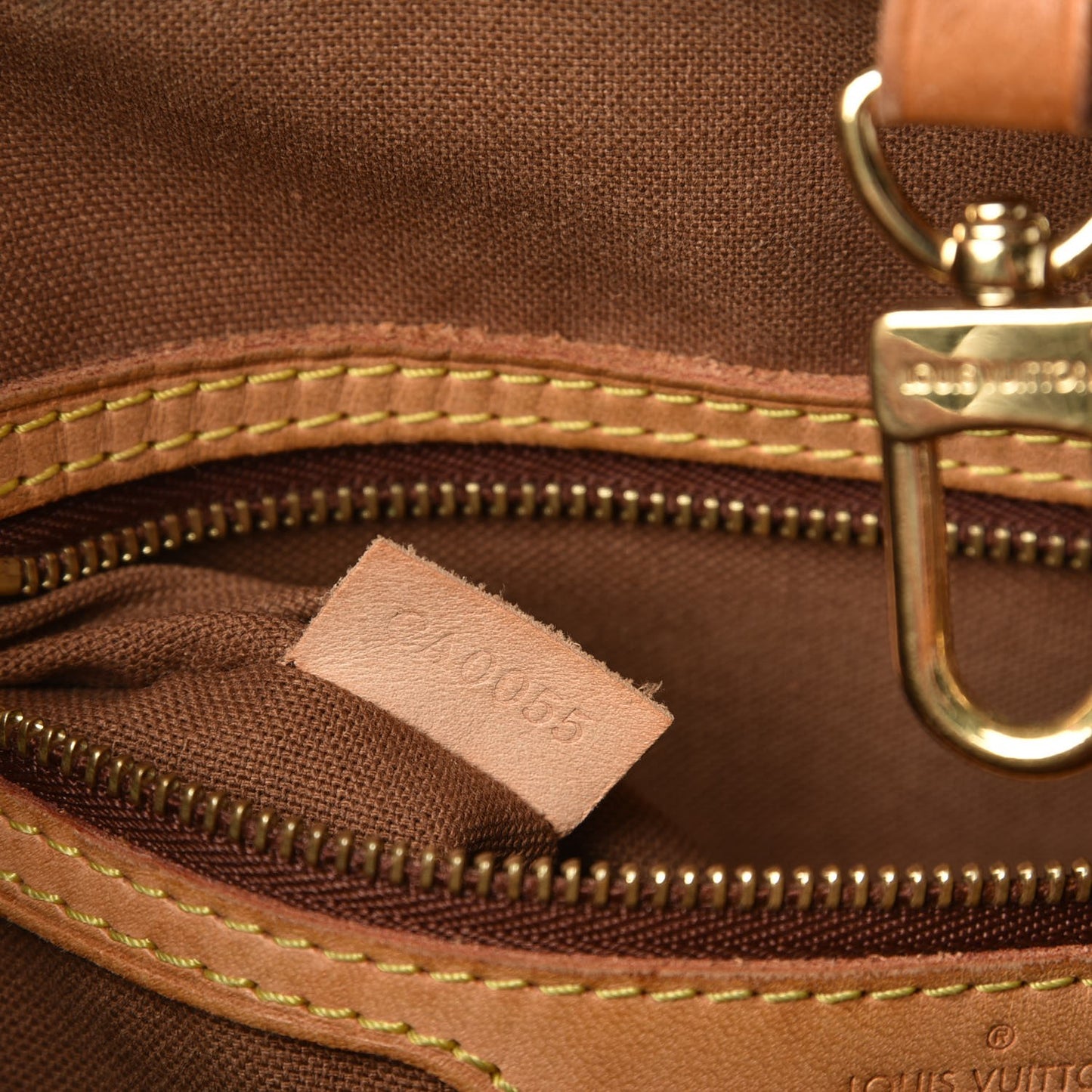Monogram Batignolles Vertical