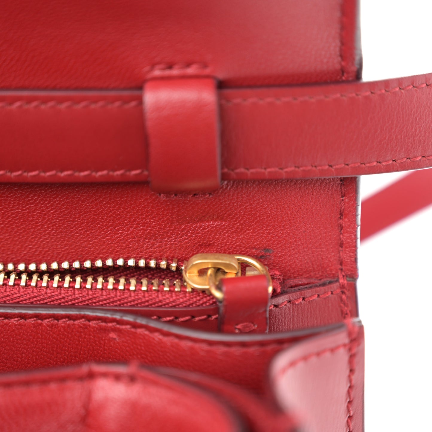 Box Calfskin Medium Classic Box Flap Bag Red
