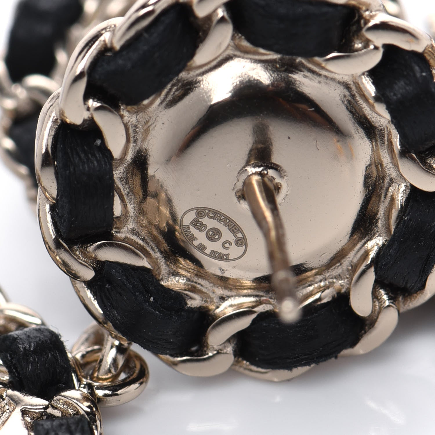 Chanel Lambskin Pearl Metal Quilted CC Earrings Gold 4 of 4